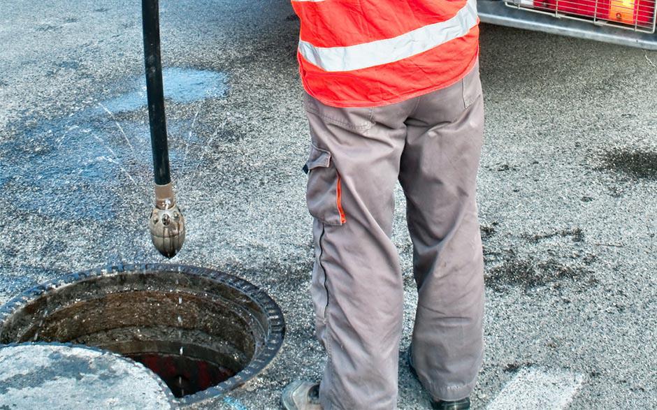 déboucher canalisations Paris 4